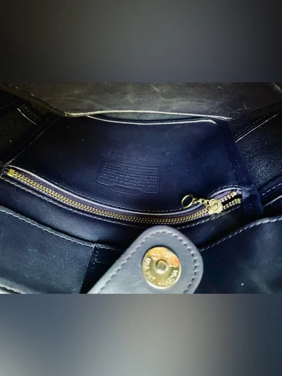 Coach Navy Blue Leather Tote Shoulder Bag Classic Minimalist - Picture 7 of 11